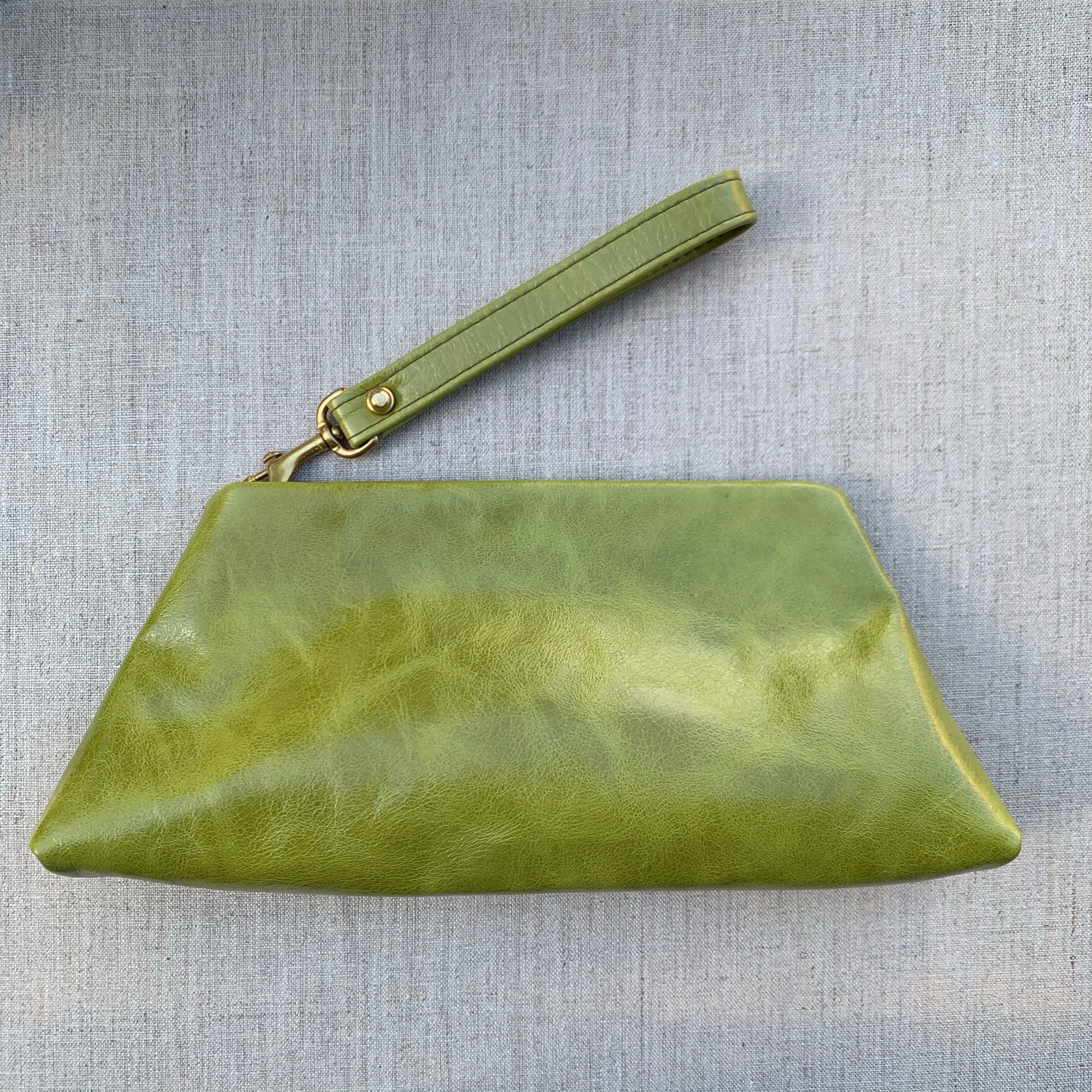 Nina clutch hot sale