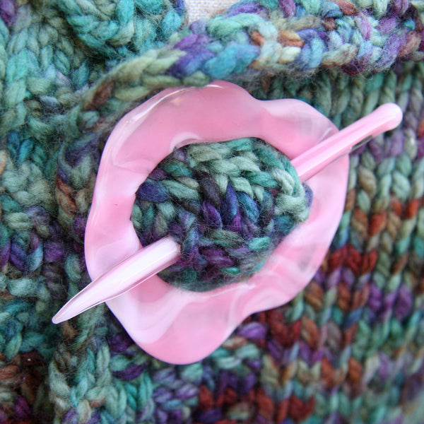 Moving Mud Shawl Pin Strawberries & Cream