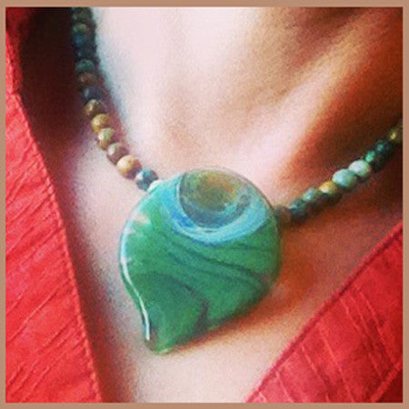 Moving Mud Extra Large Flat Glass Button Lavender Dusk